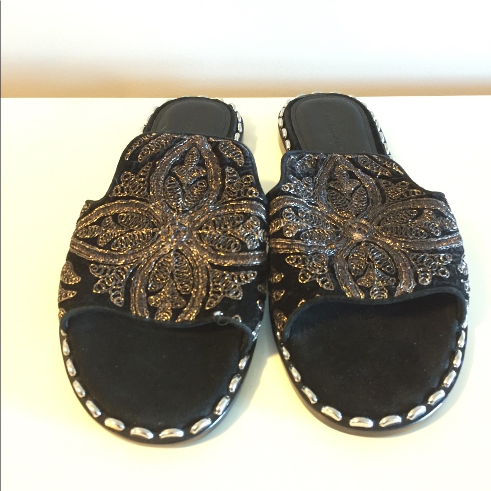 Sigerson Morrison flat black embroidered sandals